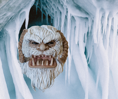 Wampa Head Wall Mount - Unique Sci-Fi Home Decor for Star Wars Fan - Cool Gift for Geeks, Nerds and Sci  -Fi Fans